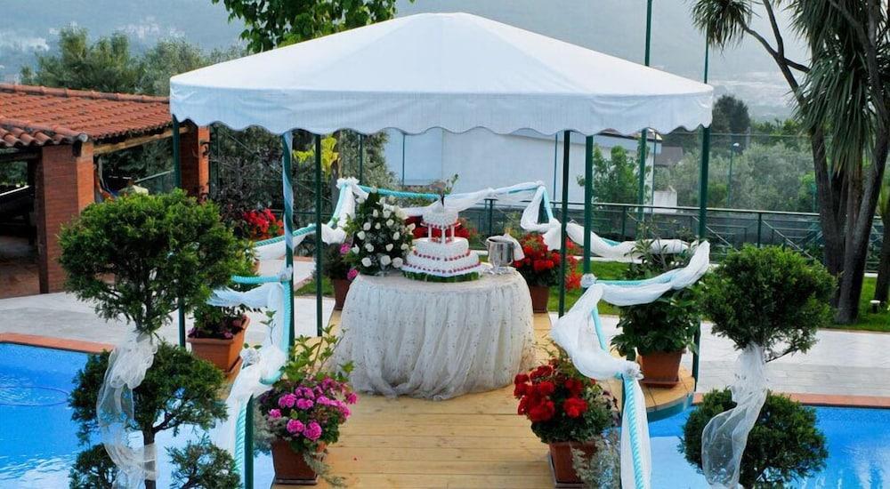 Hotel Diecimare Cava deʼ Tirreni Extérieur photo