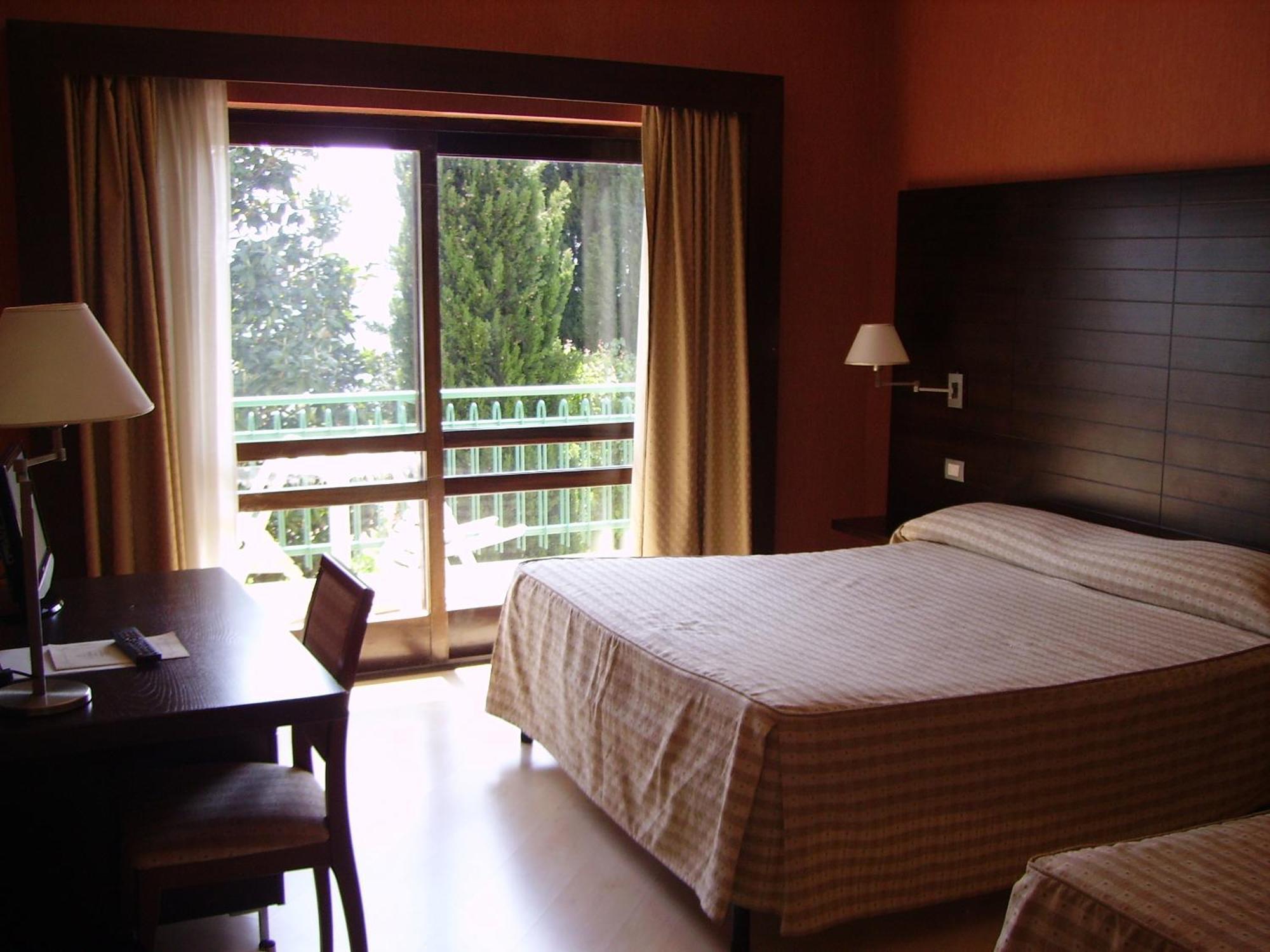 Hotel Diecimare Cava deʼ Tirreni Extérieur photo