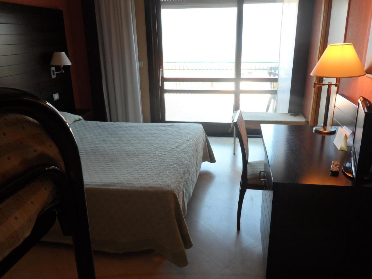Hotel Diecimare Cava deʼ Tirreni Extérieur photo